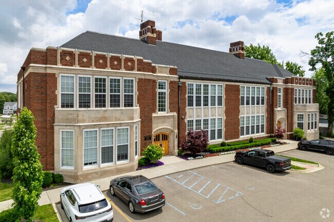 Lofts de la escuela - Schoolhouse Lofts of Plymouth