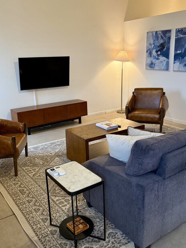 Foto del edificio - 823 N 2nd St