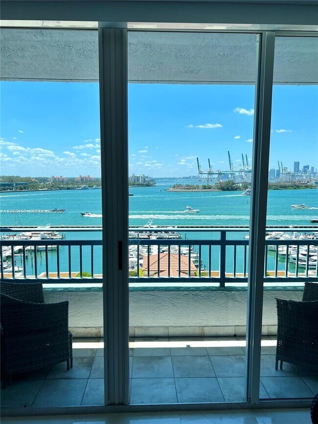 Foto del edificio - 90 Alton Rd