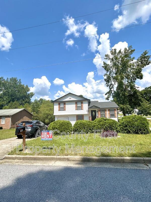 Building Photo - 405 Kimberly Forest Way