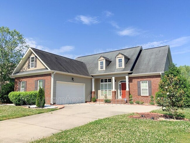 Photo - 8193 Kaitlin Ln House