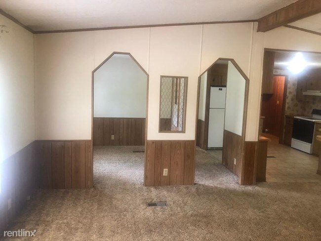 Foto del edificio - 3 br, 2 bath House - 5873 Dry County Ln