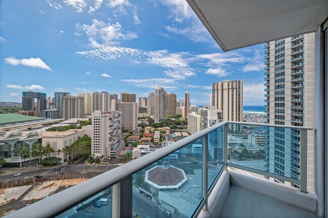 Foto del edificio - Kapiolani Residence - Great Location, Grea...