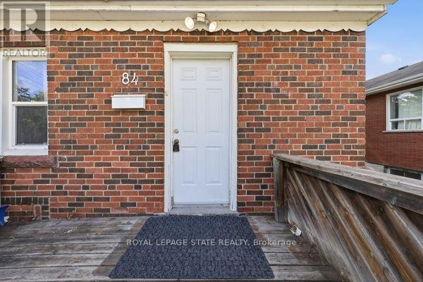 Building Photo - 84 Ewen Rd