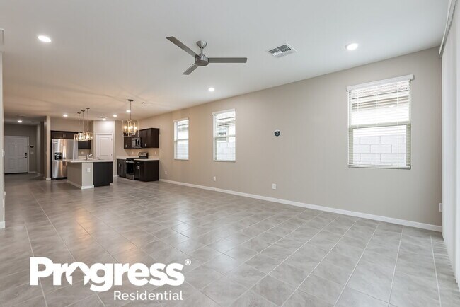Building Photo - 6825 W Gaby Rd