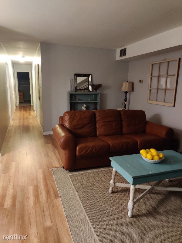 Foto del edificio - 3 br, 2 bath Condo - 1287 Schaub Dr