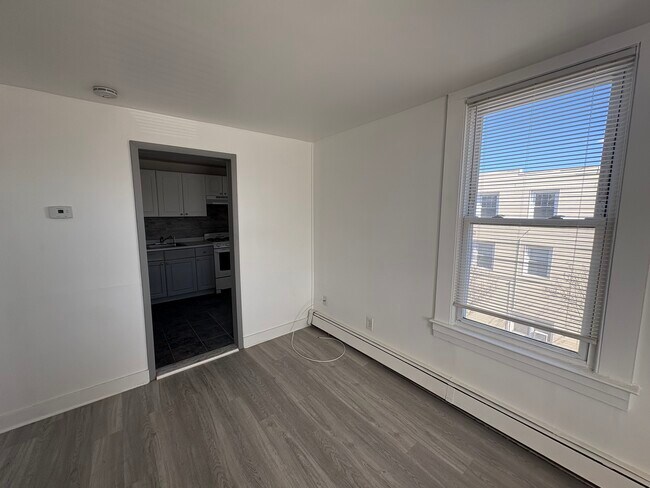 Foto del edificio - 91 Main Ave