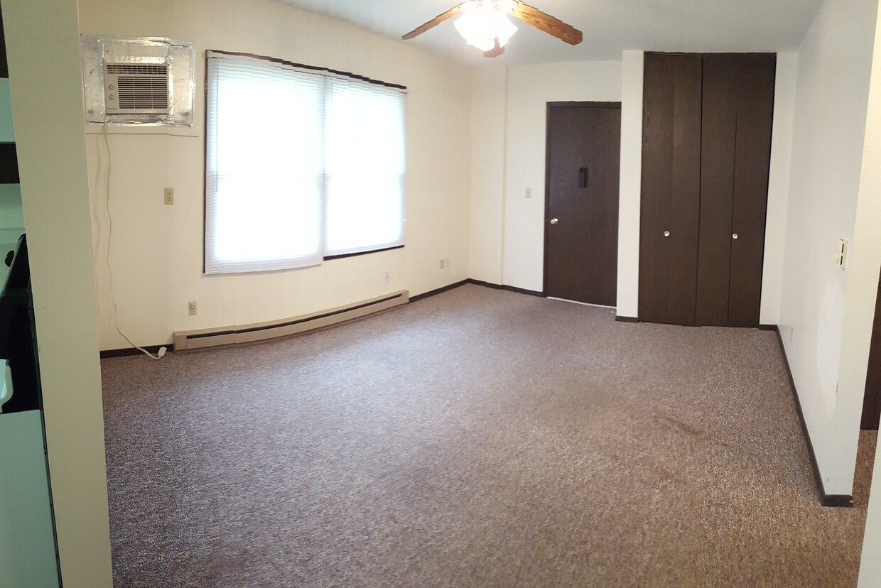 Foto principal - 800 W Marion St