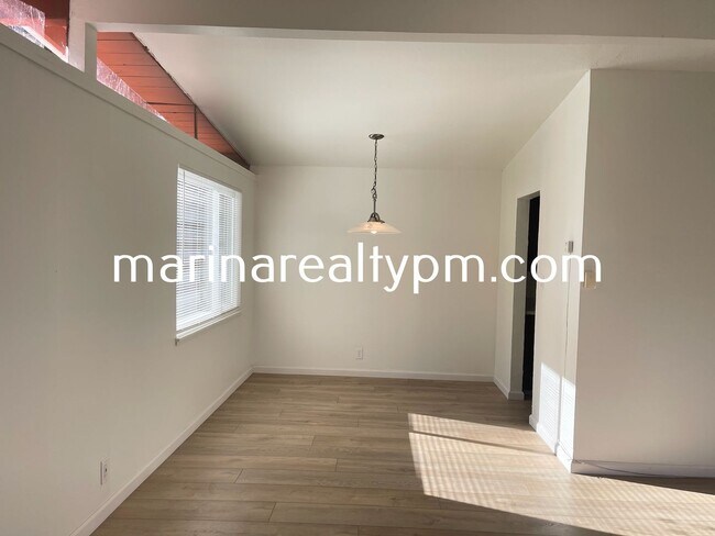 Foto del edificio - Vallejo 3BR/1BA Single-Family Home with Garage & Large Backyard