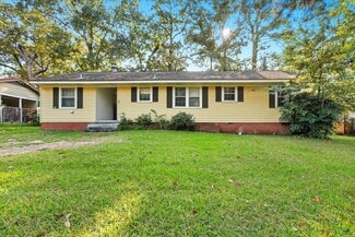 Building Photo - 220 McCree Dr