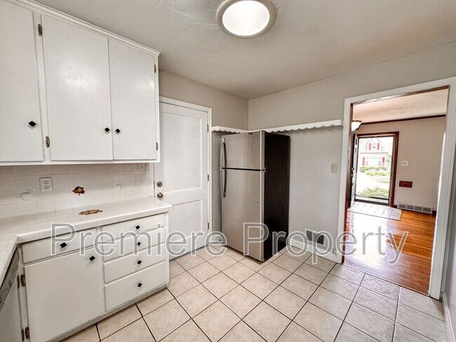Foto del edificio - 3029 W 74th St