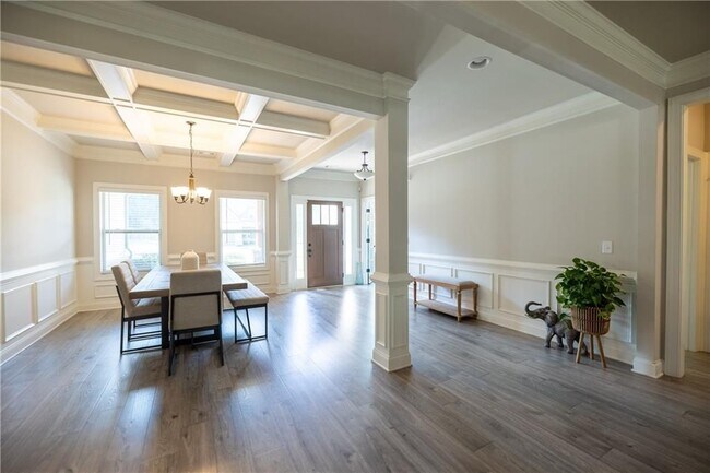 Building Photo - 2539 Tomoka Dr