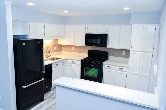 Building Photo - 507 Parkaire Crossing