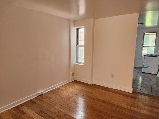 Foto del edificio - 221 N Scott St