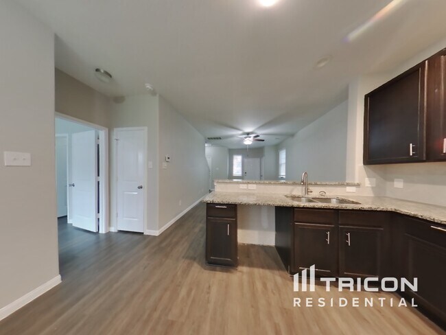 Foto del edificio - 24511 Lorenzo Glaze Trail
