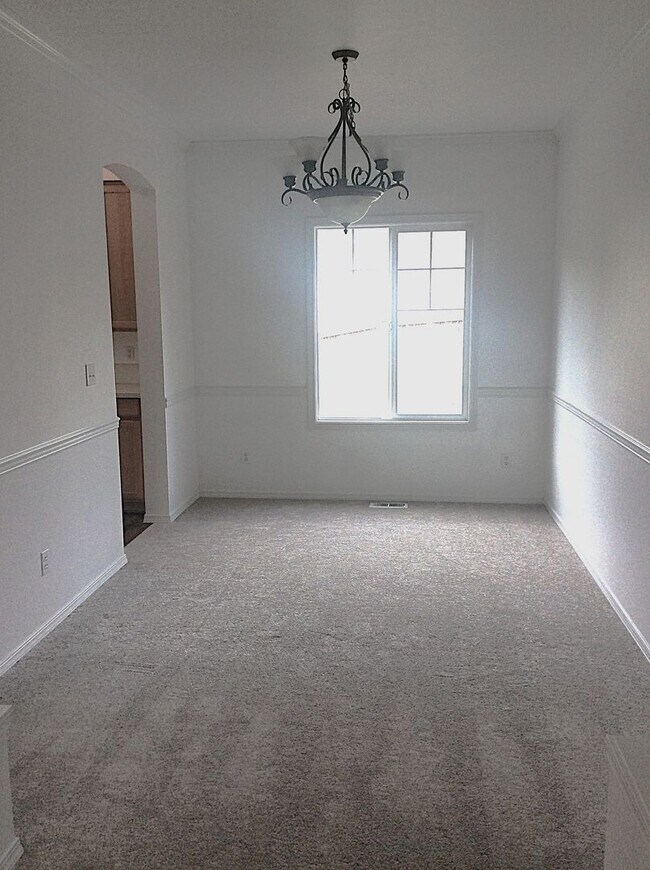 Building Photo - Coming Soon! Lovely 3 BDRM/2.5 BATH home near Lake Geneva!