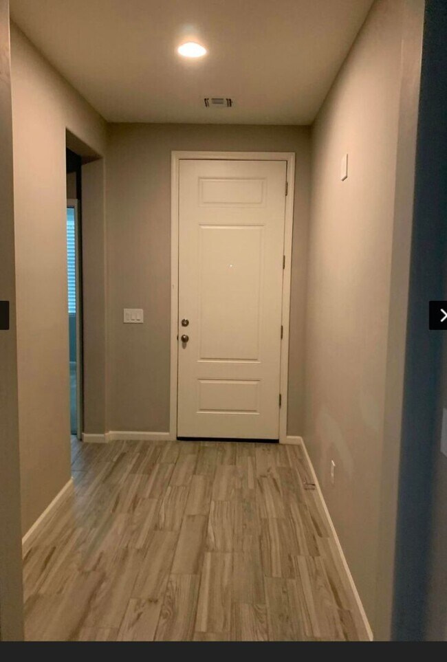 Foto del edificio - 12137 W DESERT MOON WAY