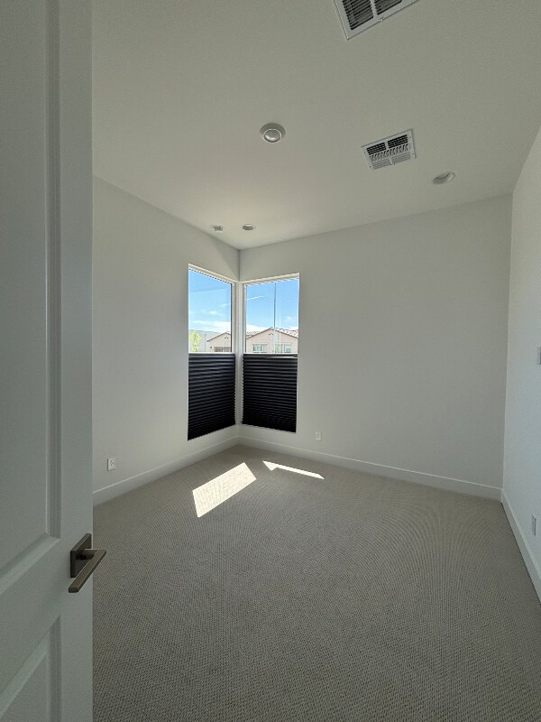 Foto del edificio - 10302 E Utah Ave