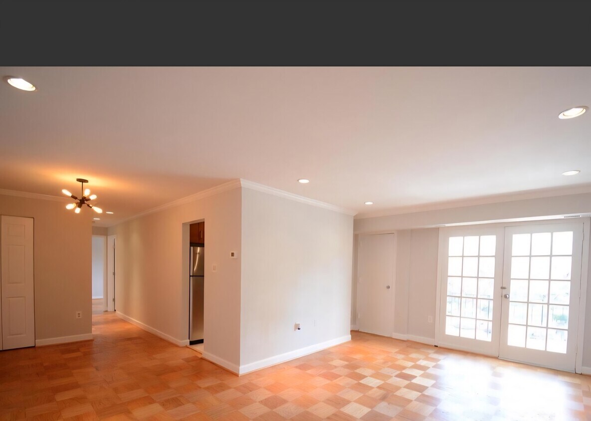 Foto del edificio - 5925 Quantrell Ave