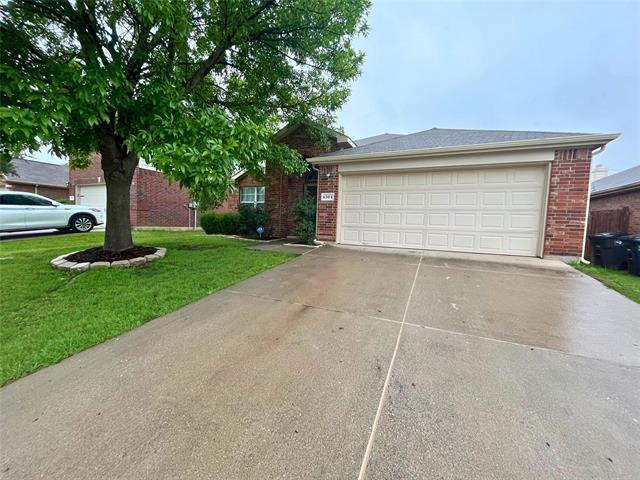 Foto del edificio - 6304 Spring Ranch Dr