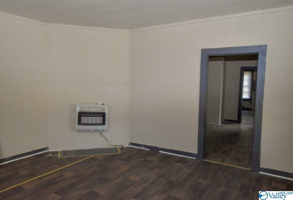 Foto principal - 3700 Emm Ell St SW