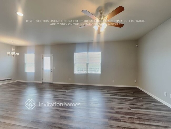 Building Photo - 9011 Paddle Oak Rd