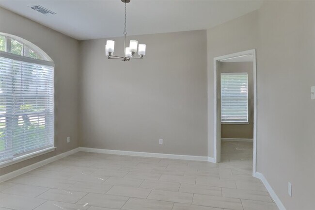 Foto del edificio - 16830 Needle Ridge Ct