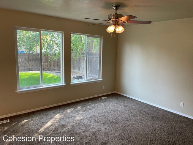 Foto del edificio - 4 br, 2.5 bath House - 12011 W Honeydew