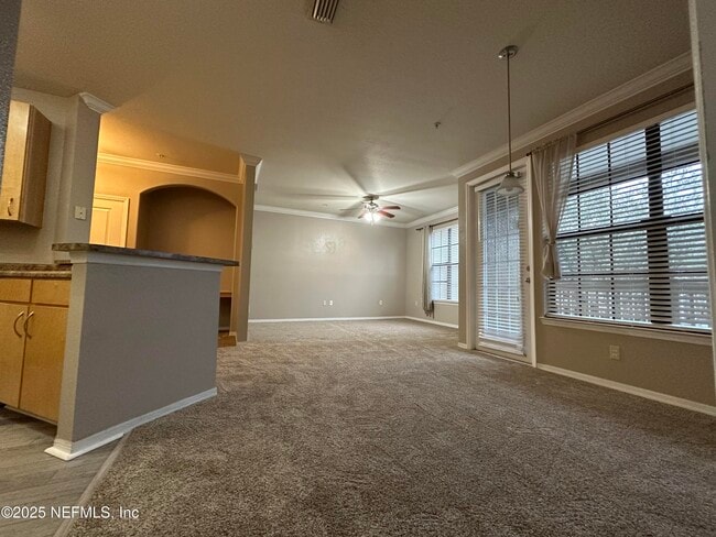 Foto del edificio - 12700 Bartram Park Blvd