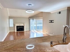 Building Photo - 7562 Seaspring Dr