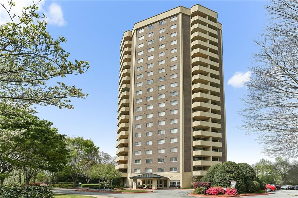 Building - 1501 Clairmont Rd (Decatur, GA)