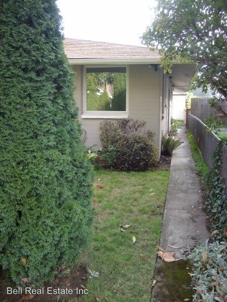 Foto del edificio - 960 W 11th Ave