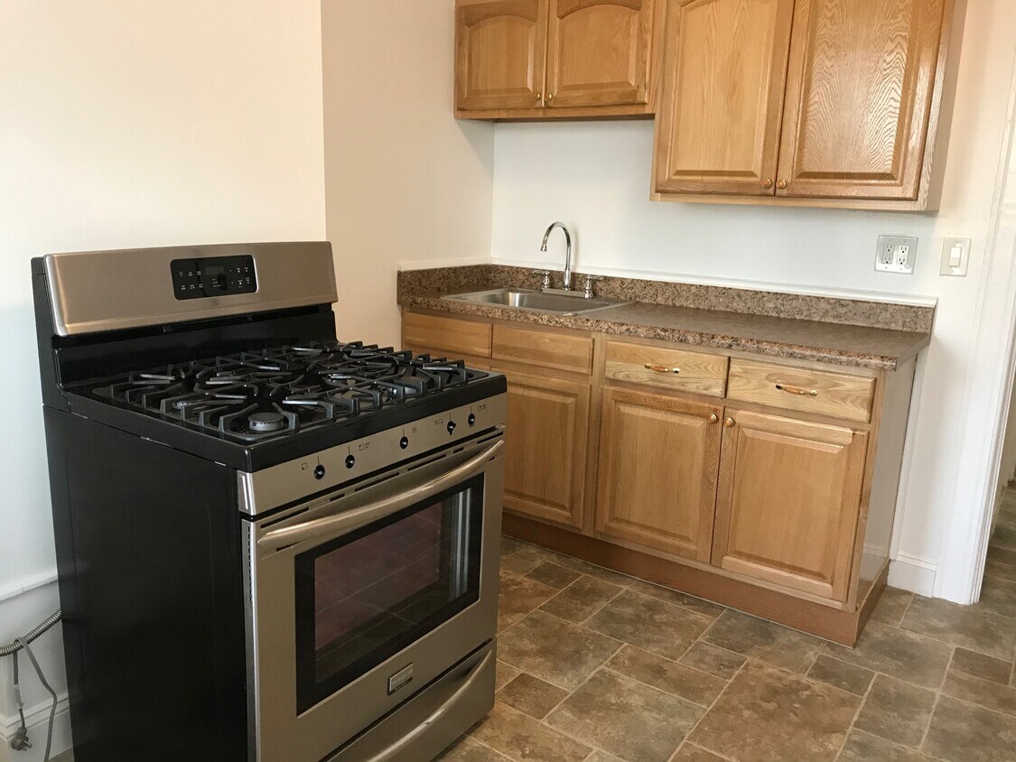 31 Garfield St Unit 1, Yonkers, NY 10701 Apartments in Yonkers, NY