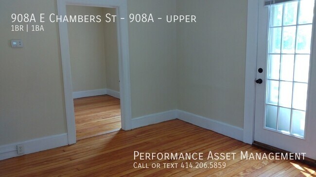 Building Photo - Completely Remodeled 1BED/1BATH Riverwest ...