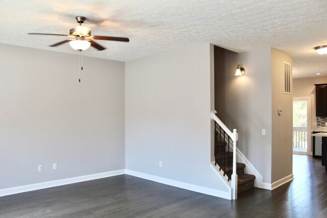 Foto del edificio - 162 Cedar Point Ln