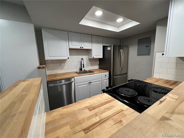 Primary Photo - 13363 E Asbury Dr