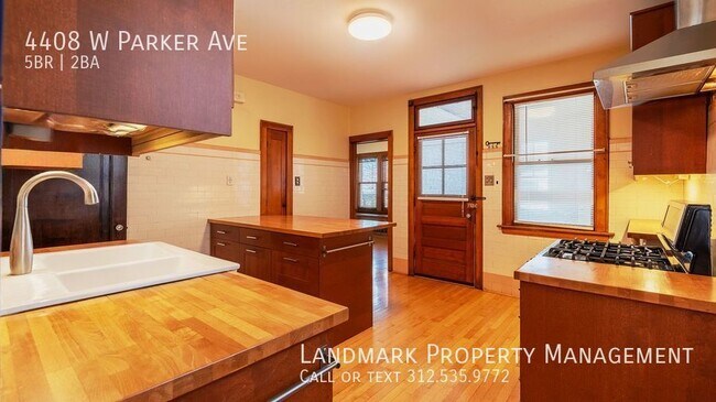 Foto del edificio - 4408 W Parker Ave