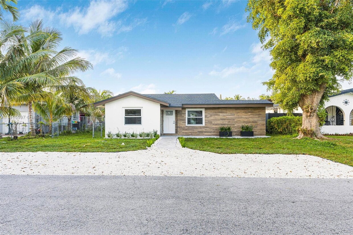 Photo - 216 Northeast 160th Street, Miami, FL 33162 - 3 BR 2 BA single-family home