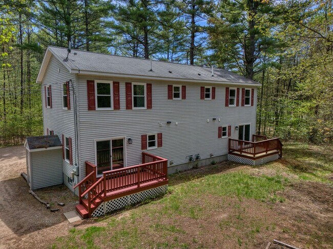 Building Photo - 61 Lovewell Pond Rd