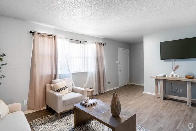 1HAB, 1BA - 764 ft² - Overlook Apartments