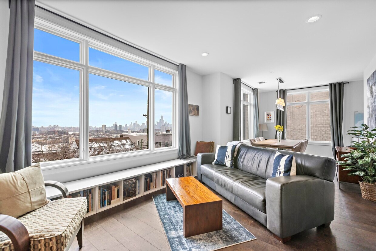 Foto principal - 801 Palisade Ave
