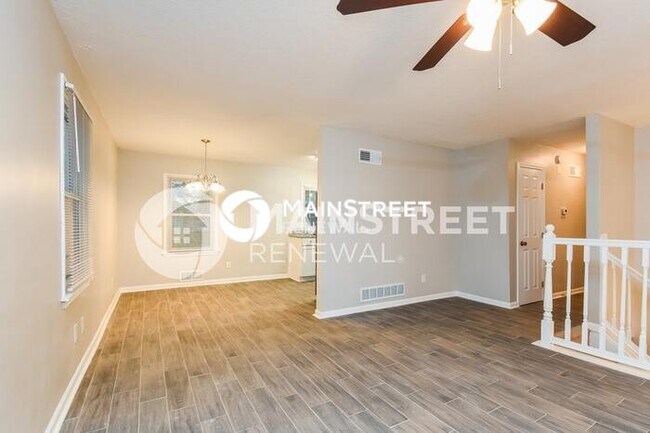 Foto del edificio - 4 Bedroom Pet-Friendly Home in Jonesboro, ...
