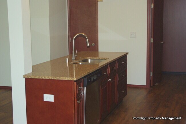 Foto del edificio - 2050 Andress Ln