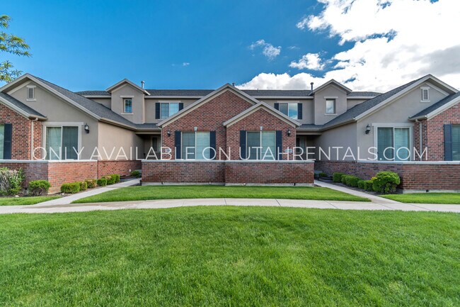 Building Photo - 142 W 3360 N