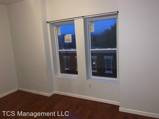 Foto del edificio - 2237 N Sydenham St