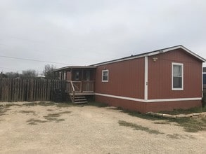 Building Photo - 54 Willowbrook Ct