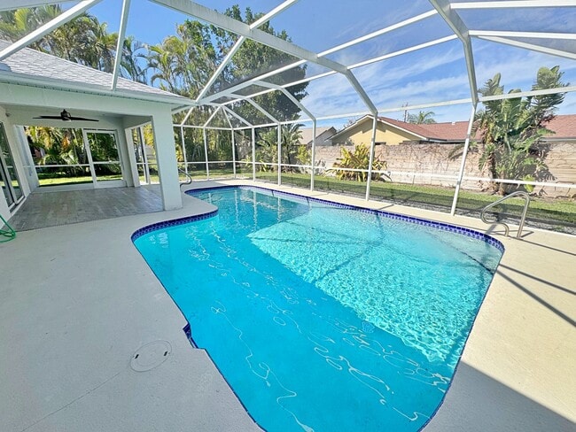 Foto del edificio - 2215 SE 9th Terrace