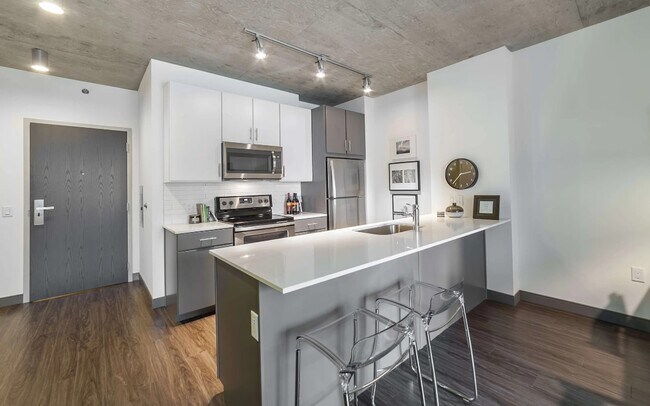 Kitchen - 205 W Lake St