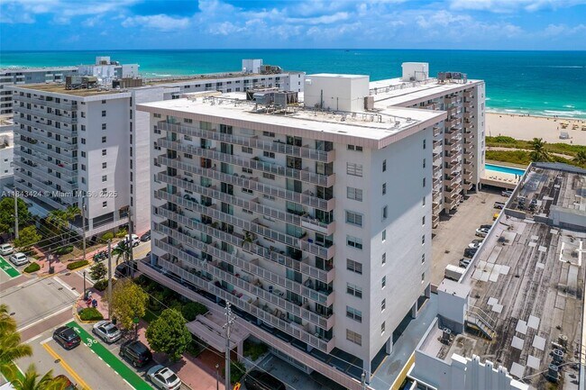 Building Photo - 345 Ocean Dr