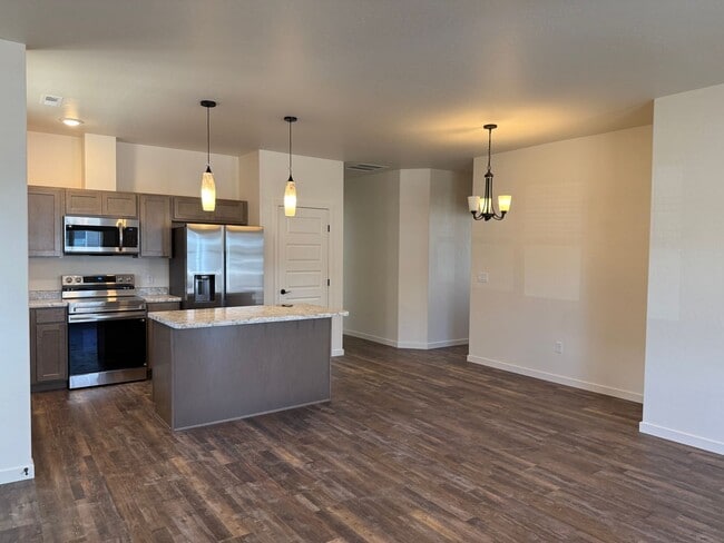 Building Photo - 3138 Platte River Dr